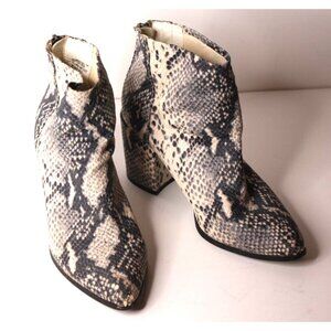 Steve Madden Jillian Faux Snakeskin Ankle Boots Booties Gray Cream Womens Sz 7M